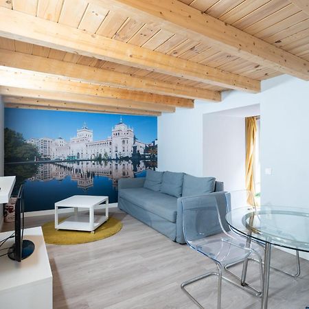 Apartamentos Go - Leopoldo Cano Center บายาโดลิด ภายนอก รูปภาพ