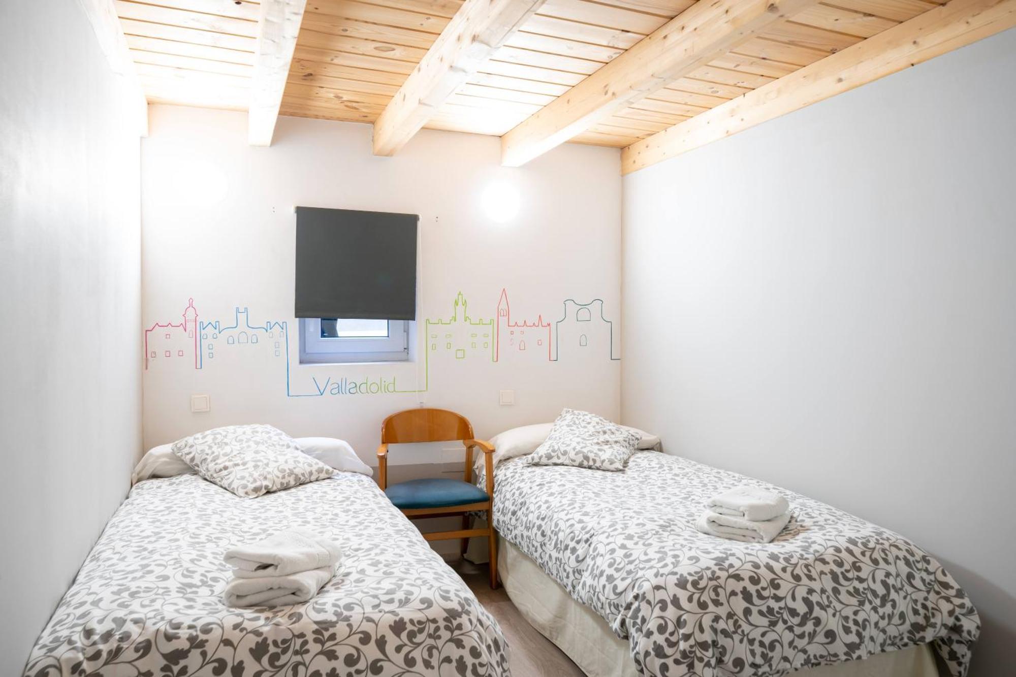 Apartamentos Go - Leopoldo Cano Center บายาโดลิด ภายนอก รูปภาพ