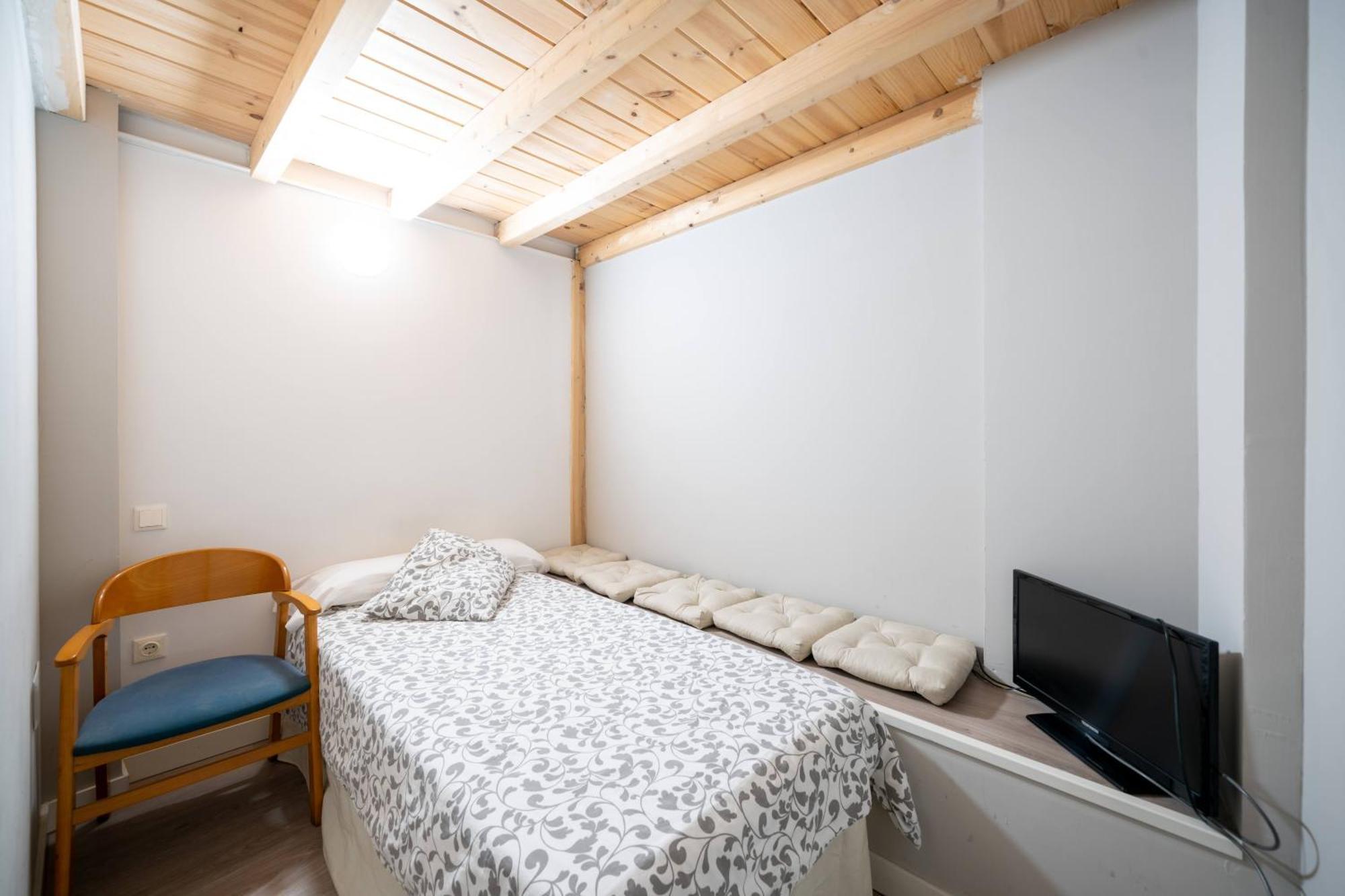 Apartamentos Go - Leopoldo Cano Center บายาโดลิด ภายนอก รูปภาพ
