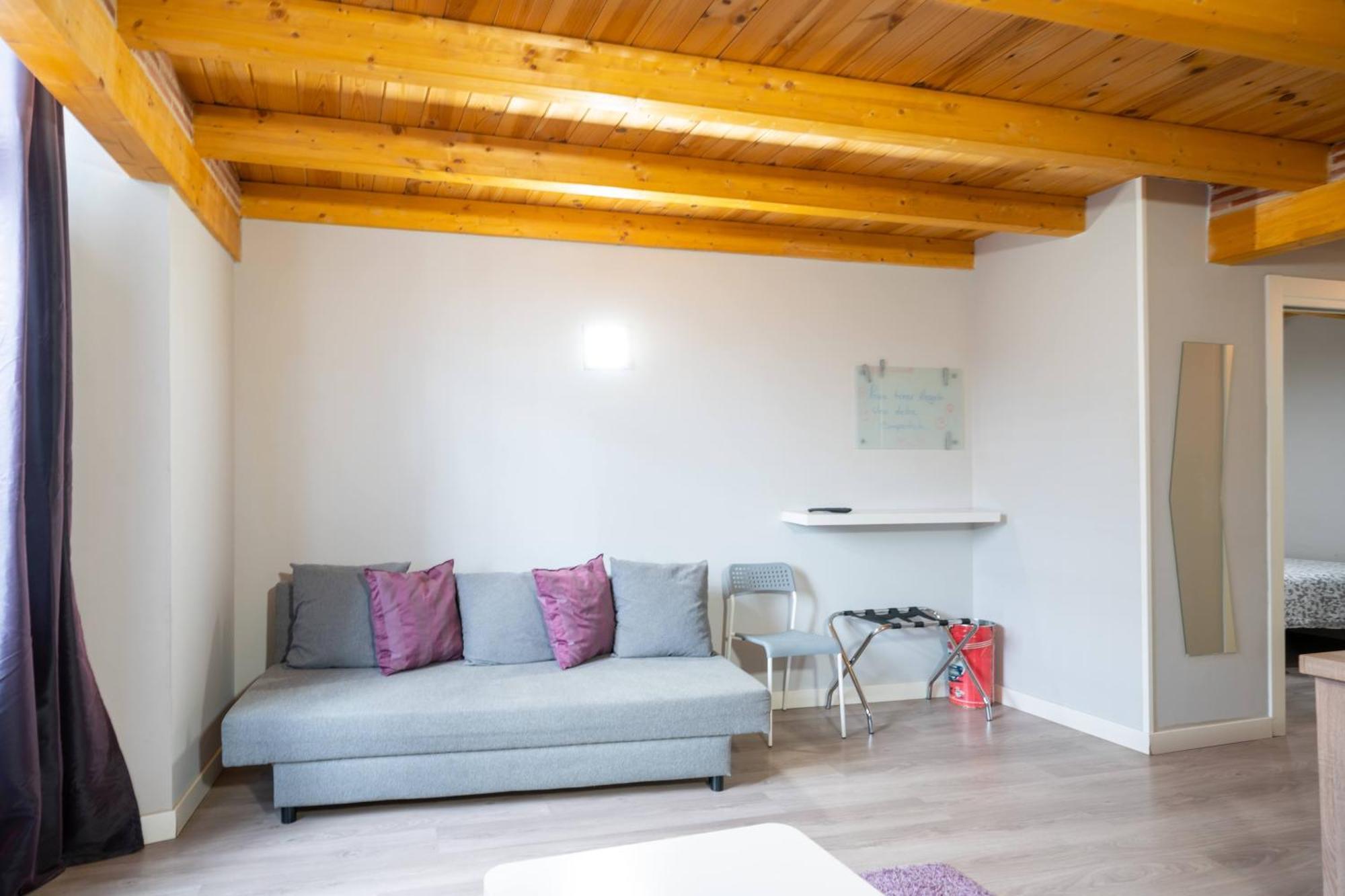 Apartamentos Go - Leopoldo Cano Center บายาโดลิด ภายนอก รูปภาพ