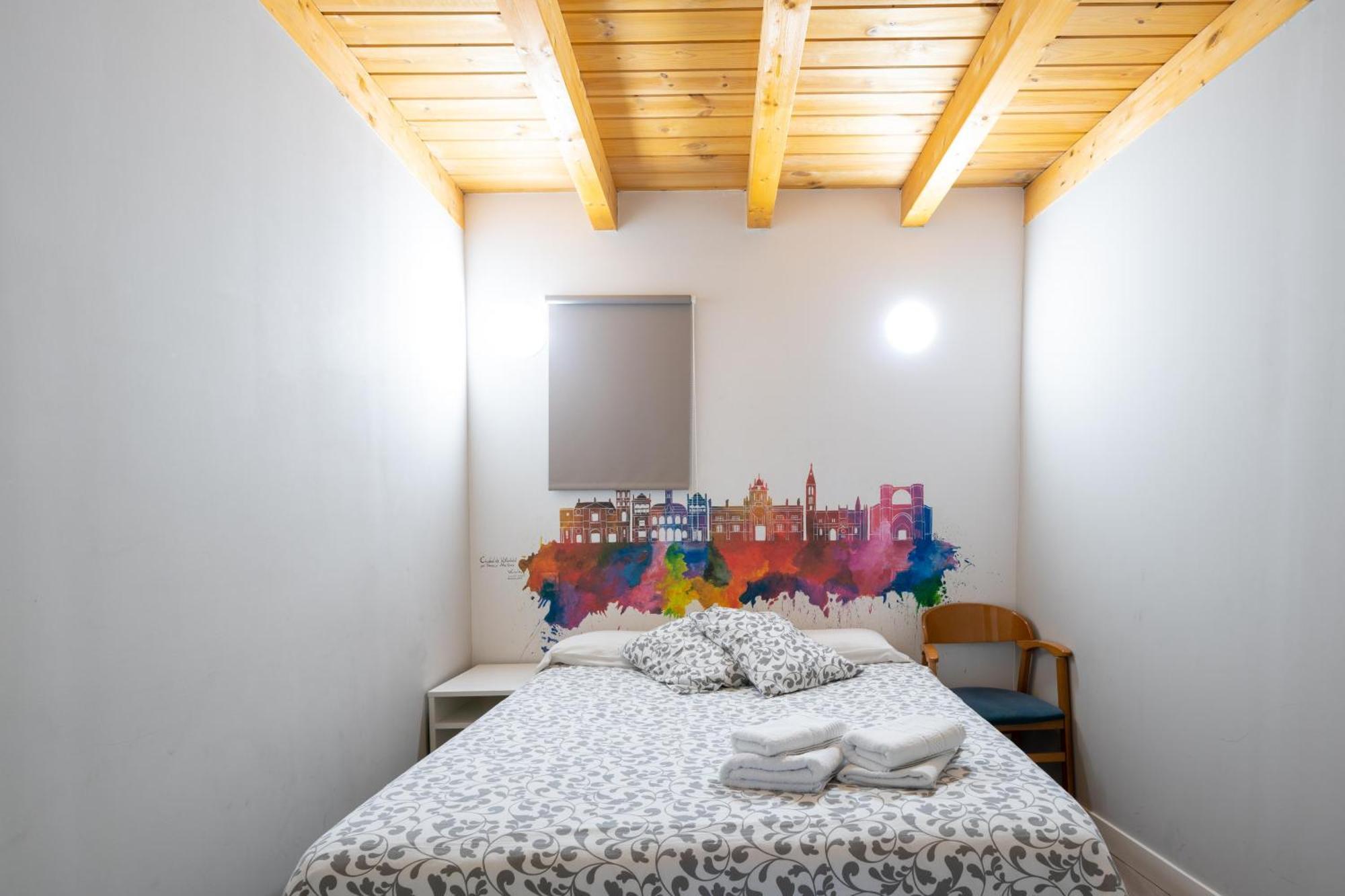 Apartamentos Go - Leopoldo Cano Center บายาโดลิด ภายนอก รูปภาพ